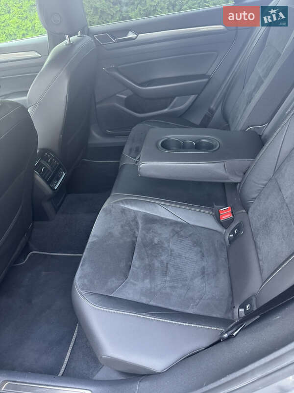 Ліфтбек Volkswagen Arteon 2020 в Ужгороді