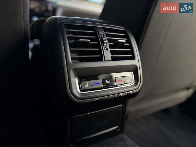 Ліфтбек Volkswagen Arteon 2017 в Мукачевому фото 45 Ліфтбек Volkswagen Arteon 2017 в Мукачевому