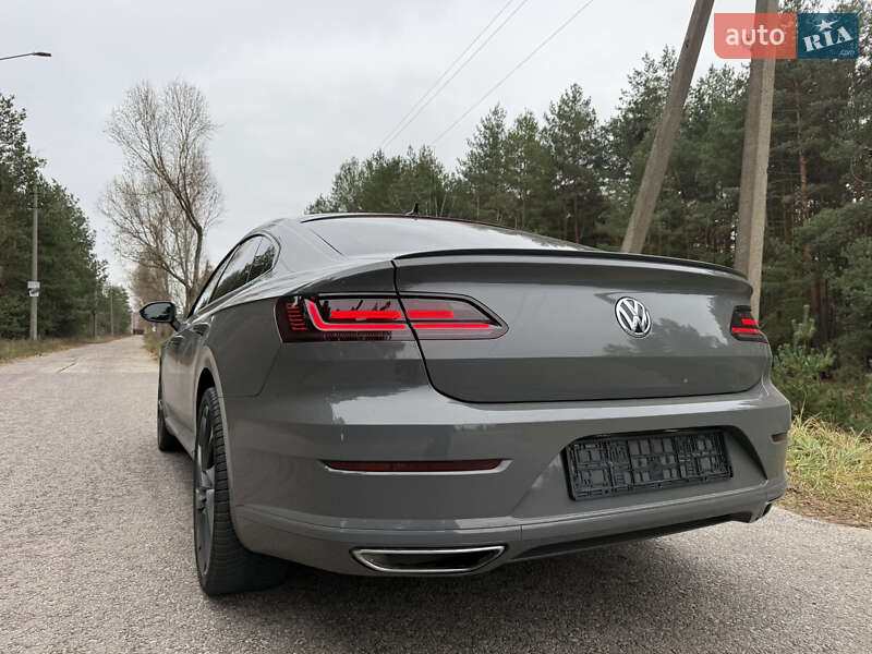 Ліфтбек Volkswagen Arteon 2018 в Києві