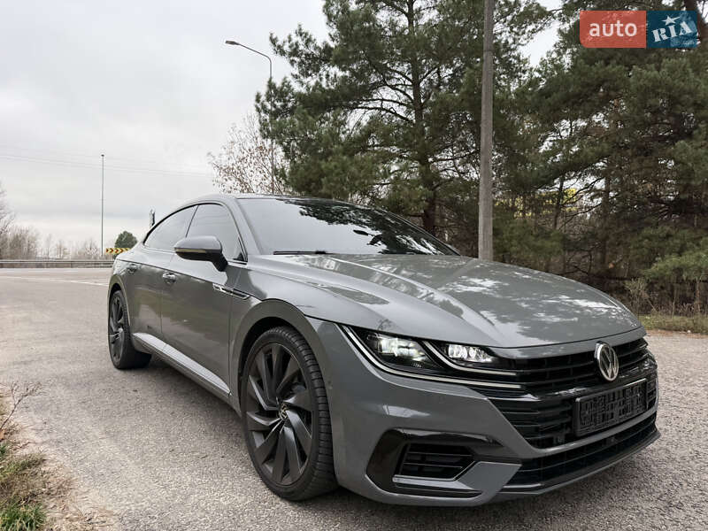 Ліфтбек Volkswagen Arteon 2018 в Києві