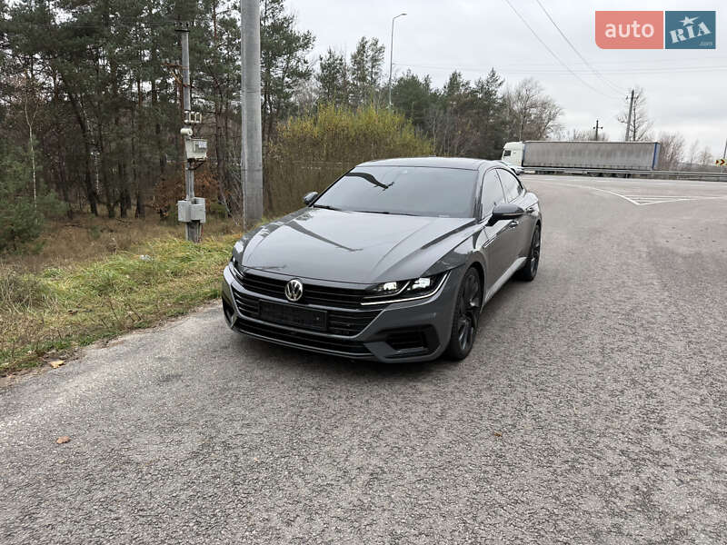 Ліфтбек Volkswagen Arteon 2018 в Києві