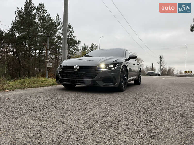 Ліфтбек Volkswagen Arteon 2018 в Києві