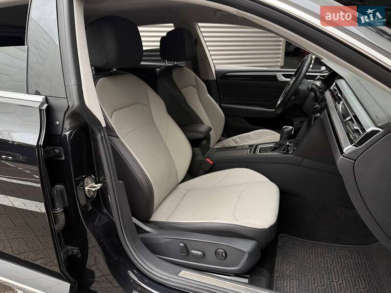 Лифтбек Volkswagen Arteon 2020 в Киеве