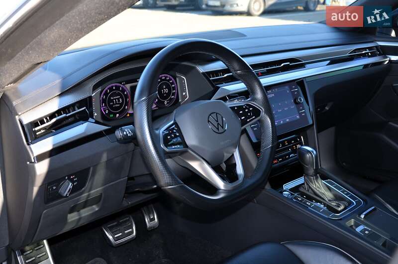 Лифтбек Volkswagen Arteon 2021 в Киеве