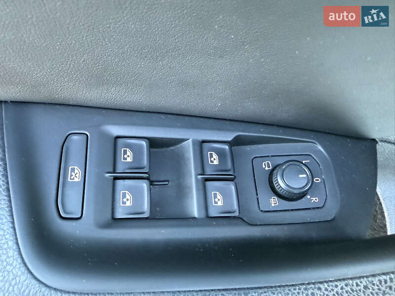 Лифтбек Volkswagen Arteon 2019 в Киеве