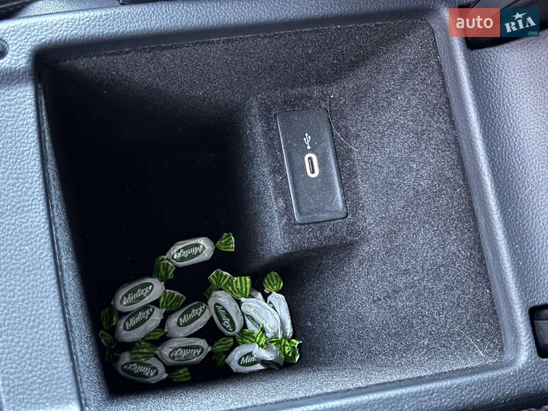 Лифтбек Volkswagen Arteon 2019 в Киеве