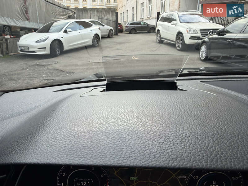 Лифтбек Volkswagen Arteon 2017 в Киеве