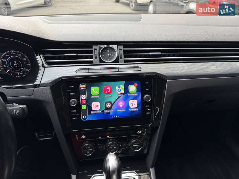 Лифтбек Volkswagen Arteon 2017 в Киеве