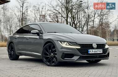 Лифтбек Volkswagen Arteon 2018 в Киеве