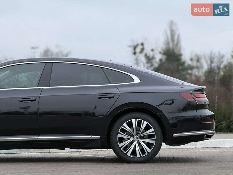 Лифтбек Volkswagen Arteon 2020 в Киеве