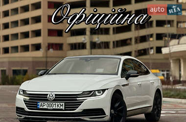 Лифтбек Volkswagen Arteon 2017 в Киеве