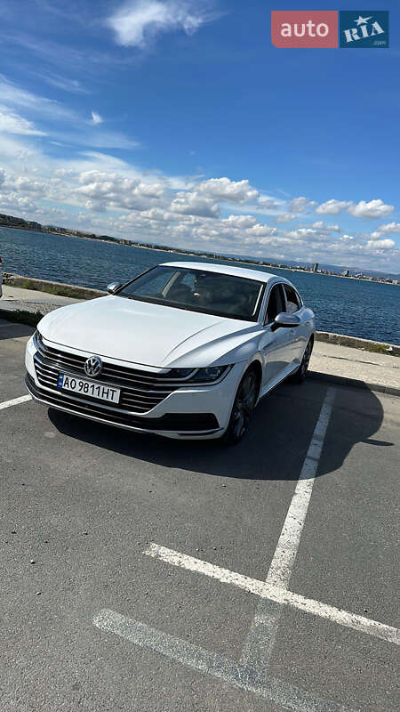 Ліфтбек Volkswagen Arteon 2019 в Іршаві