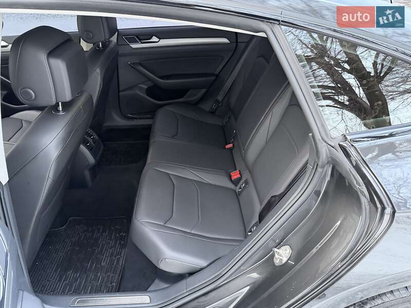 Лифтбек Volkswagen Arteon 2019 в Днепре