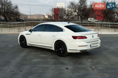 Лифтбек Volkswagen Arteon 2018 в Киеве