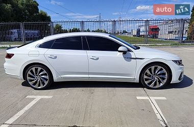 Лифтбек Volkswagen Arteon 2019 в Киеве