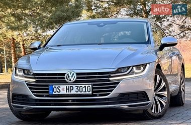 Лифтбек Volkswagen Arteon 2020 в Трускавце