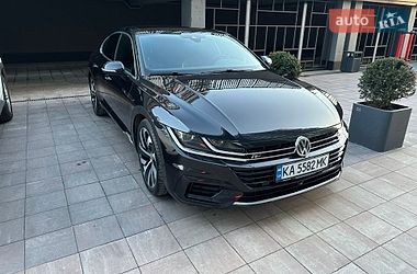 Ліфтбек Volkswagen Arteon 2019 в Дніпрі