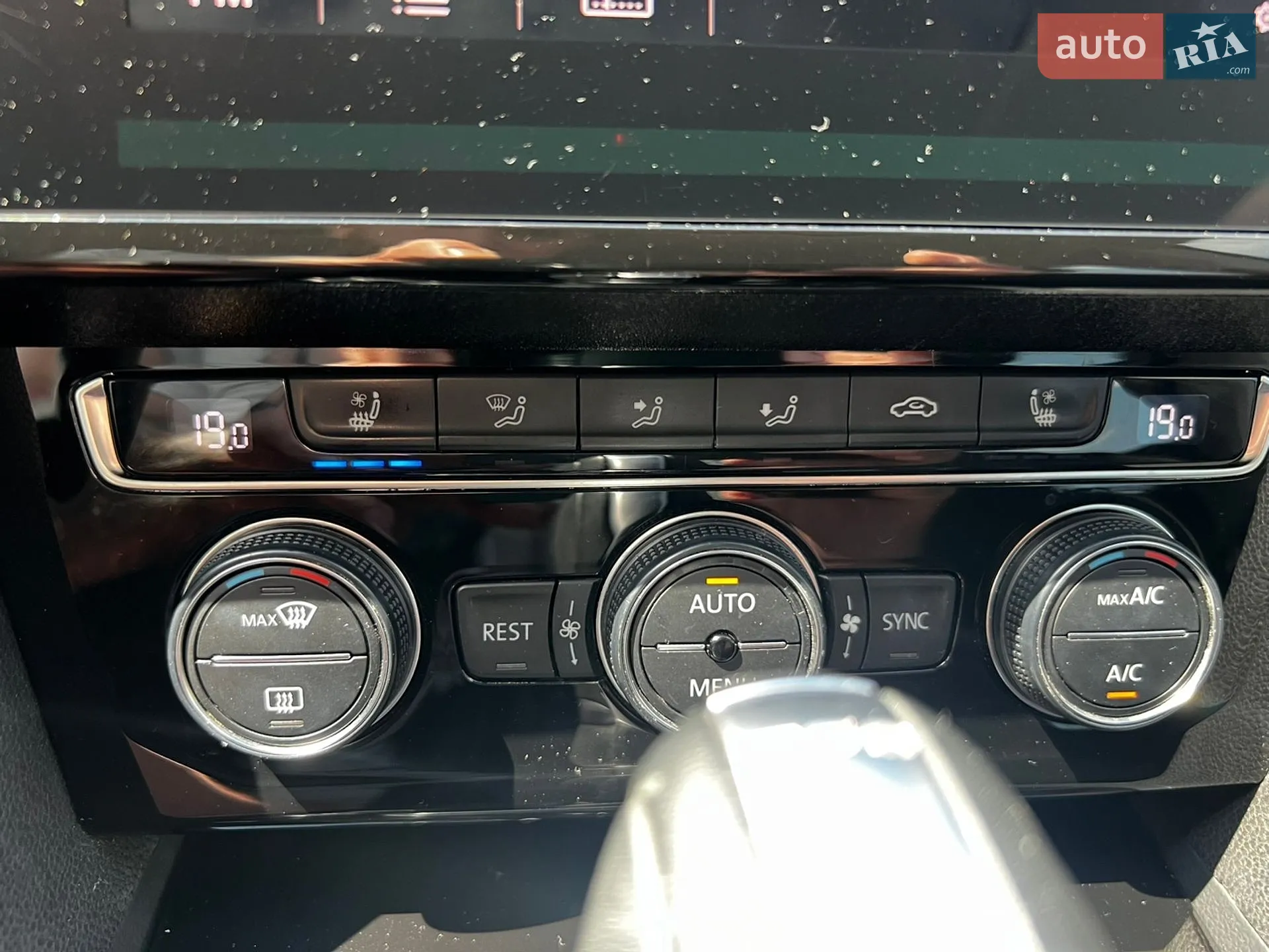 Volkswagen Arteon 2018 VIN WVWZZZ3HZJE512009 фото оголошення 24 з 27