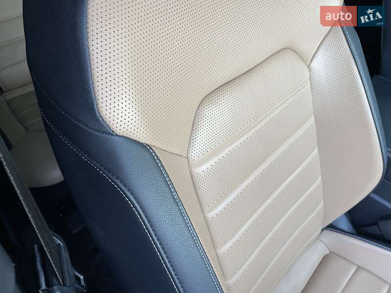 Внедорожник / Кроссовер Volkswagen Atlas Cross Sport 2020 в Ровно