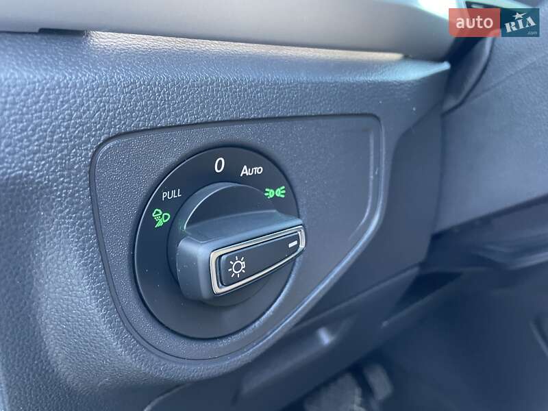 Внедорожник / Кроссовер Volkswagen Atlas Cross Sport 2020 в Ровно