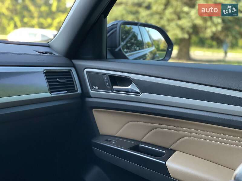 Внедорожник / Кроссовер Volkswagen Atlas Cross Sport 2020 в Ровно