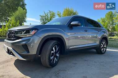 Позашляховик / Кросовер Volkswagen Atlas Cross Sport 2023 в 