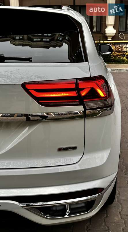 Внедорожник / Кроссовер Volkswagen Atlas Cross Sport 2020 в Киеве