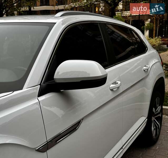 Внедорожник / Кроссовер Volkswagen Atlas Cross Sport 2020 в Киеве