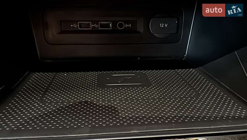 Внедорожник / Кроссовер Volkswagen Atlas Cross Sport 2020 в Киеве