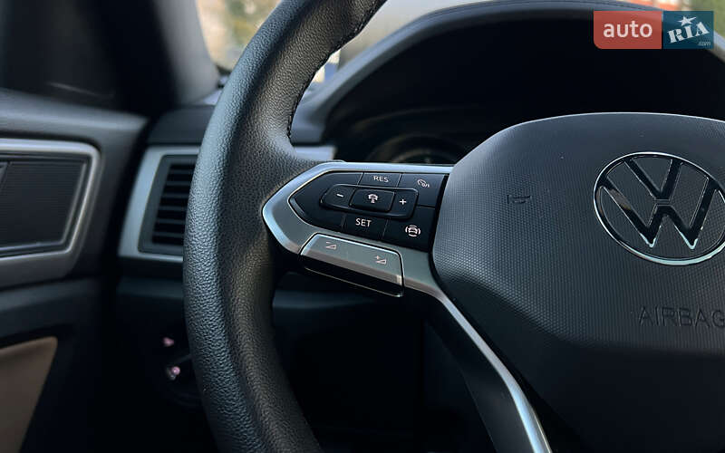 Позашляховик / Кросовер Volkswagen Atlas Cross Sport 2019 в Львові