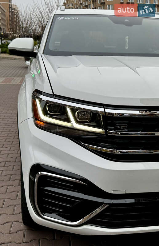 Внедорожник / Кроссовер Volkswagen Atlas Cross Sport 2020 в Киеве фото 33 Внедорожник / Кроссовер Volkswagen Atlas Cross Sport 2020 в Киеве