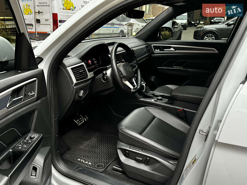 Внедорожник / Кроссовер Volkswagen Atlas Cross Sport 2020 в Киеве фото 60 Внедорожник / Кроссовер Volkswagen Atlas Cross Sport 2020 в Киеве