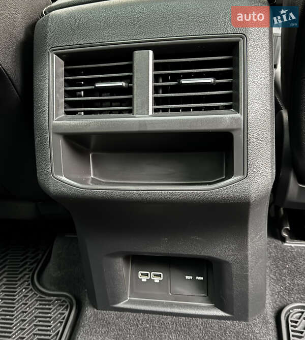 Внедорожник / Кроссовер Volkswagen Atlas Cross Sport 2020 в Киеве фото 66 Внедорожник / Кроссовер Volkswagen Atlas Cross Sport 2020 в Киеве