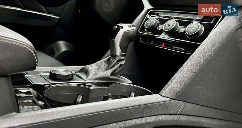 Внедорожник / Кроссовер Volkswagen Atlas Cross Sport 2020 в Киеве фото 77 Внедорожник / Кроссовер Volkswagen Atlas Cross Sport 2020 в Киеве