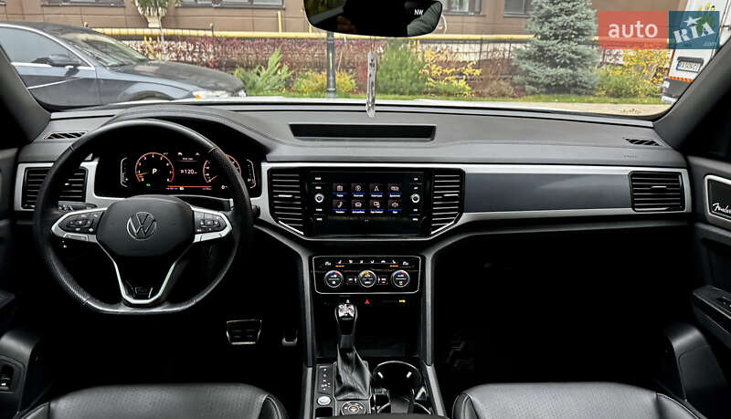 Внедорожник / Кроссовер Volkswagen Atlas Cross Sport 2020 в Киеве фото 111 Внедорожник / Кроссовер Volkswagen Atlas Cross Sport 2020 в Киеве