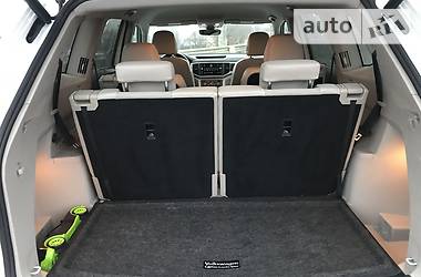 Позашляховик / Кросовер Volkswagen Atlas 2017 в 