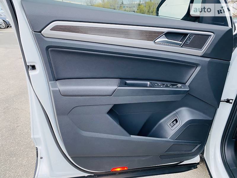 Позашляховик / Кросовер Volkswagen Atlas 2019 в Харкові