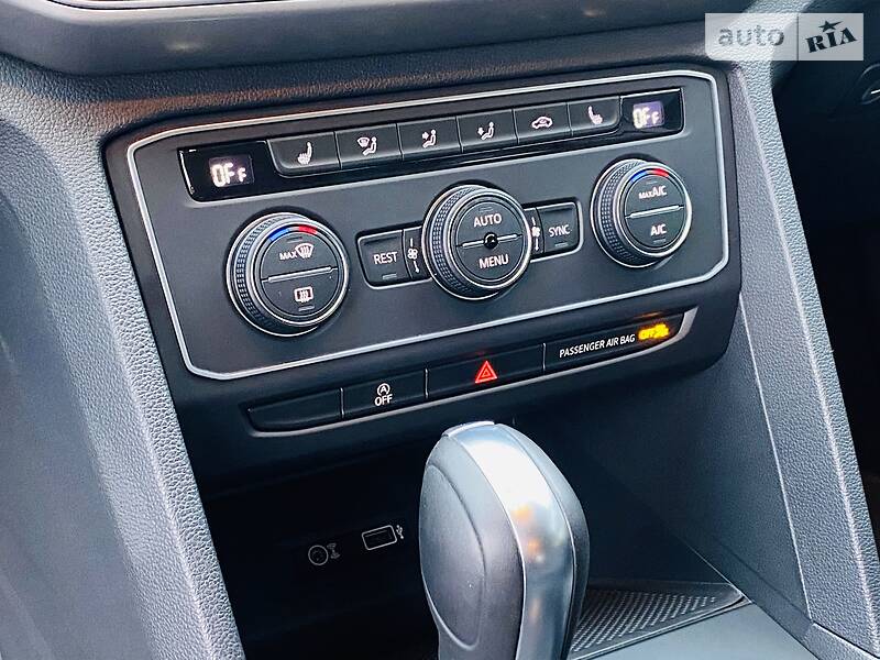 Позашляховик / Кросовер Volkswagen Atlas 2019 в Харкові