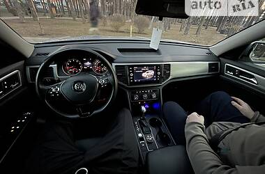 Внедорожник / Кроссовер Volkswagen Atlas 2018 в Киеве