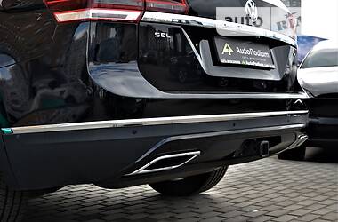 Позашляховик / Кросовер Volkswagen Atlas 2019 в 