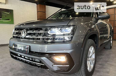 Позашляховик / Кросовер Volkswagen Atlas 2018 в Одесі