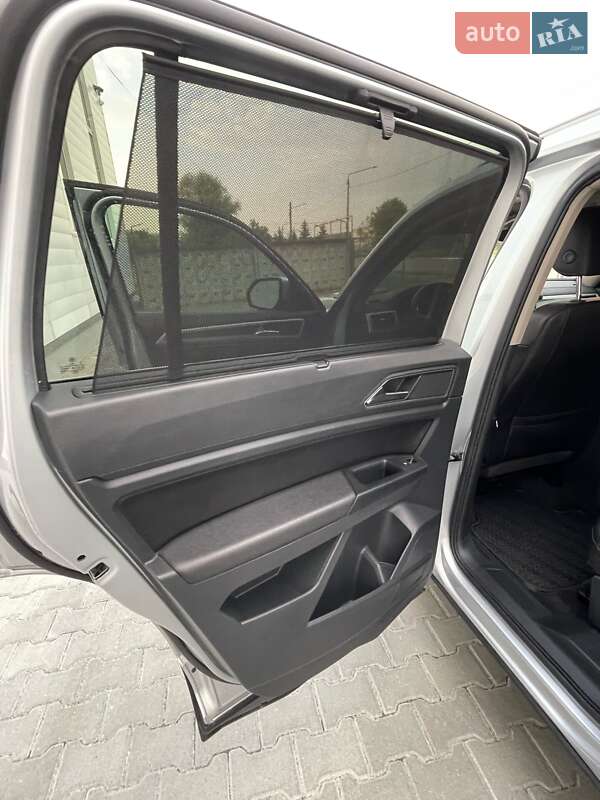 Внедорожник / Кроссовер Volkswagen Atlas 2017 в Дрогобыче