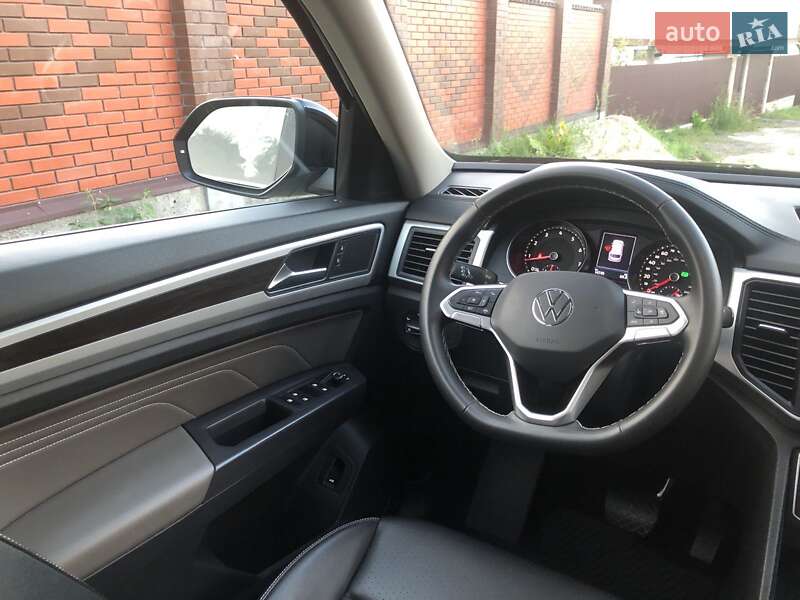 Позашляховик / Кросовер Volkswagen Atlas 2021 в Львові