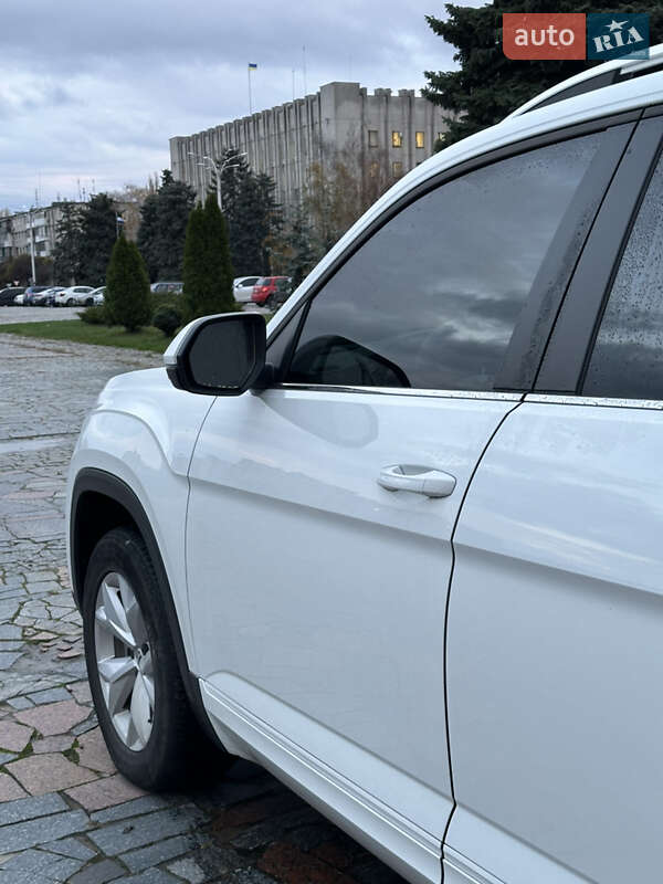 Внедорожник / Кроссовер Volkswagen Atlas 2017 в Кременчуге