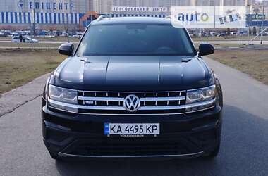 Позашляховик / Кросовер Volkswagen Atlas 2017 в Києві
