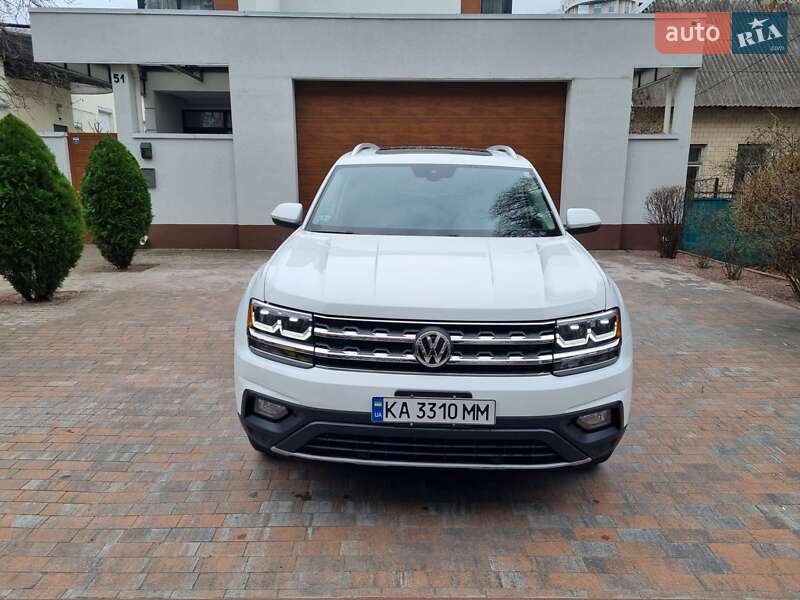 Внедорожник / Кроссовер Volkswagen Atlas 2017 в Киеве