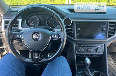 Внедорожник / Кроссовер Volkswagen Atlas 2019 в Днепре