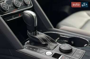 Внедорожник / Кроссовер Volkswagen Atlas 2021 в 