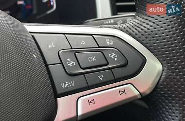 Внедорожник / Кроссовер Volkswagen Atlas 2021 в 