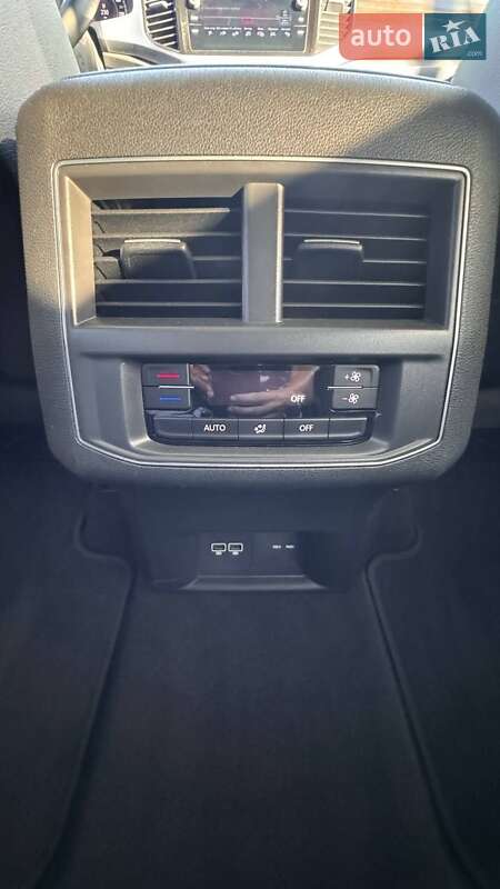 Внедорожник / Кроссовер Volkswagen Atlas 2018 в Коростене